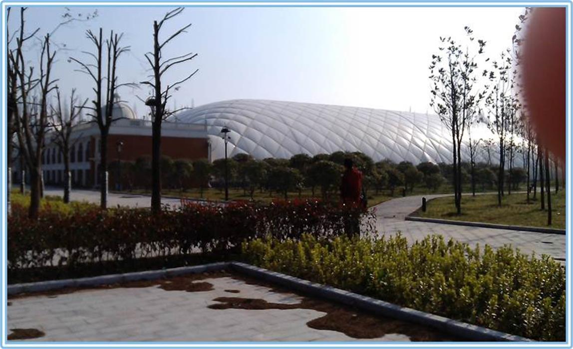 充氣膜結(jié)構(gòu) 充氣膜結(jié)構(gòu)