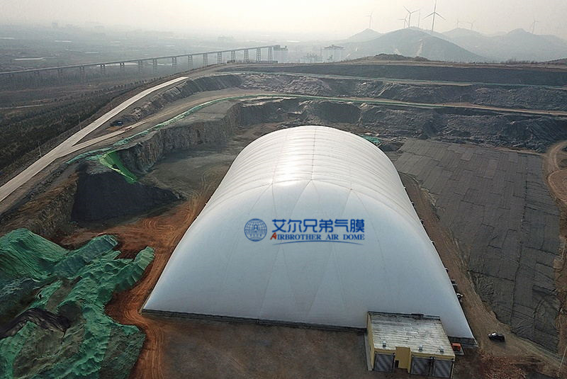 充氣膜建筑可稱為綠色可持續(xù)發(fā)展建筑、生態(tài)建筑和節(jié)能環(huán)保建筑