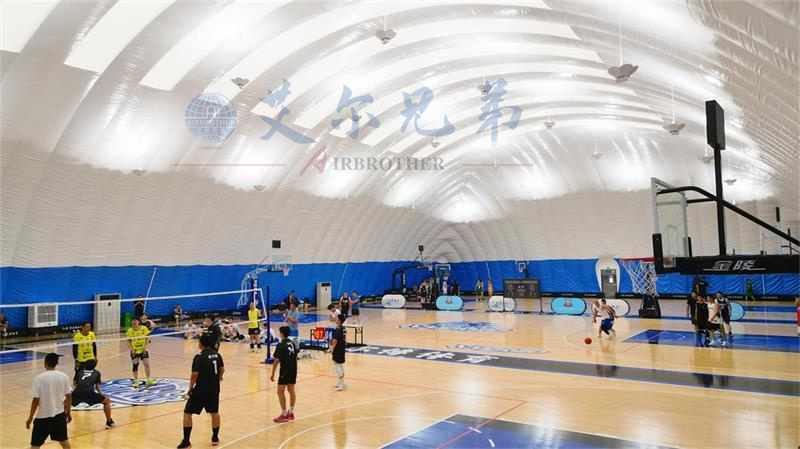煙臺地區(qū)首個專業(yè)級氣膜籃球館